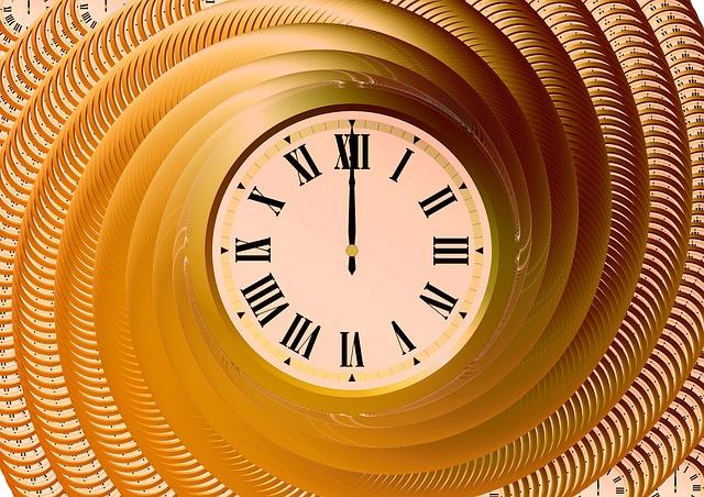 File:Clock-359985640.jpg
